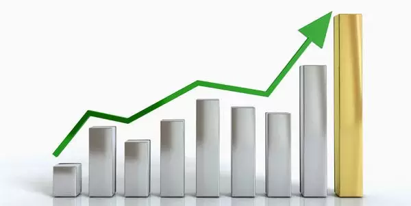 無人機行業(yè)前景如何？職業(yè)飛手高薪就業(yè)新選擇！
